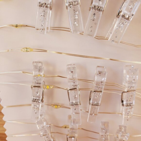 Brilliant Ideas Clip Wire Lights 20 LEDs 7 Ft Indoor Use Battery Operated - Picture 10 of 13